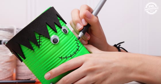 250 Kids Halloween Crafts Ideas & DIY Art Projects