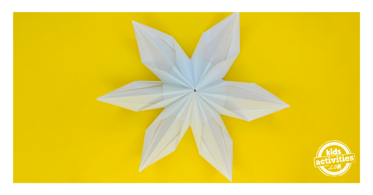 Origami Snowflake: Easy 3D Snowflake Guide